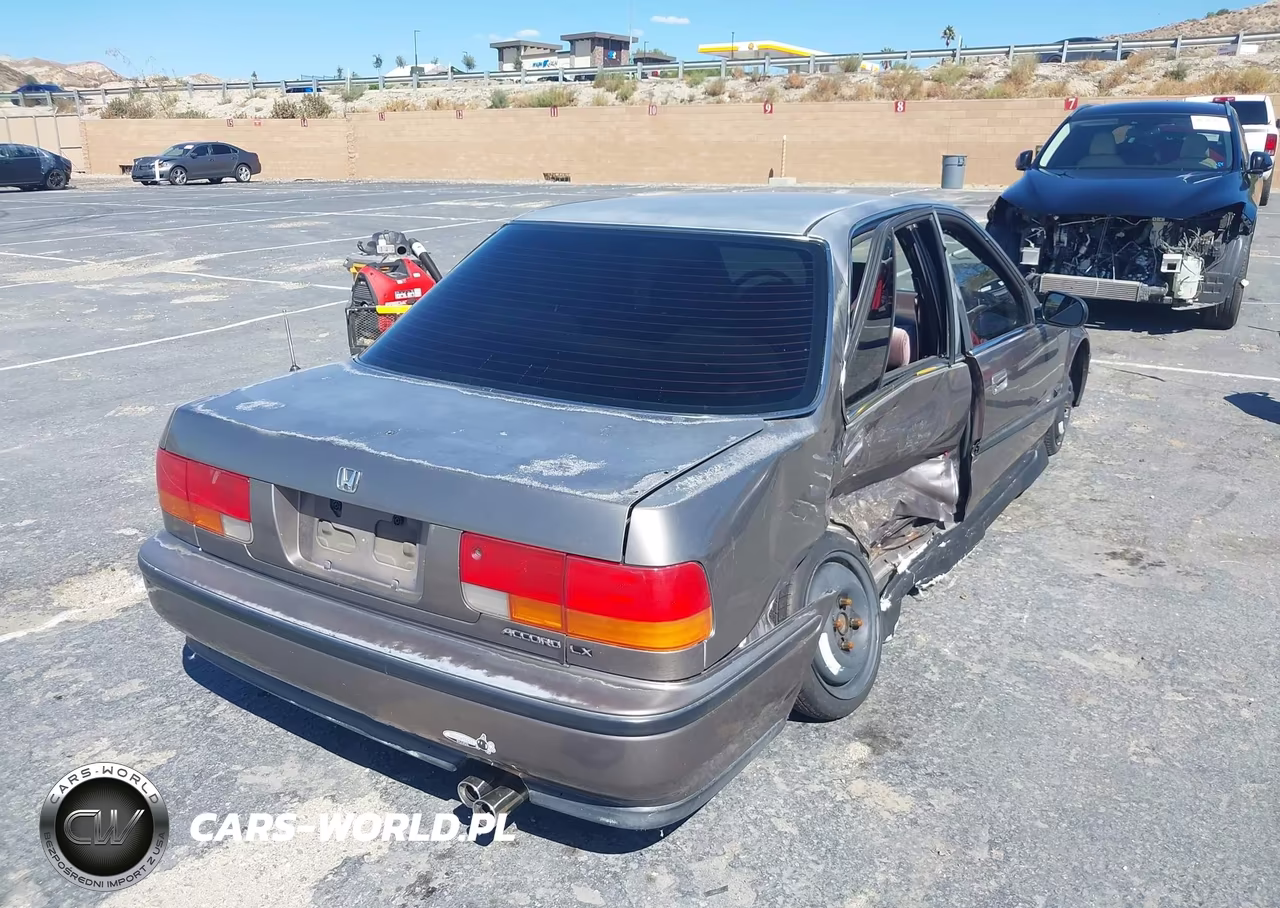 1993 Honda Accord Lx VIN:JHMCB7650PC014667 - 4