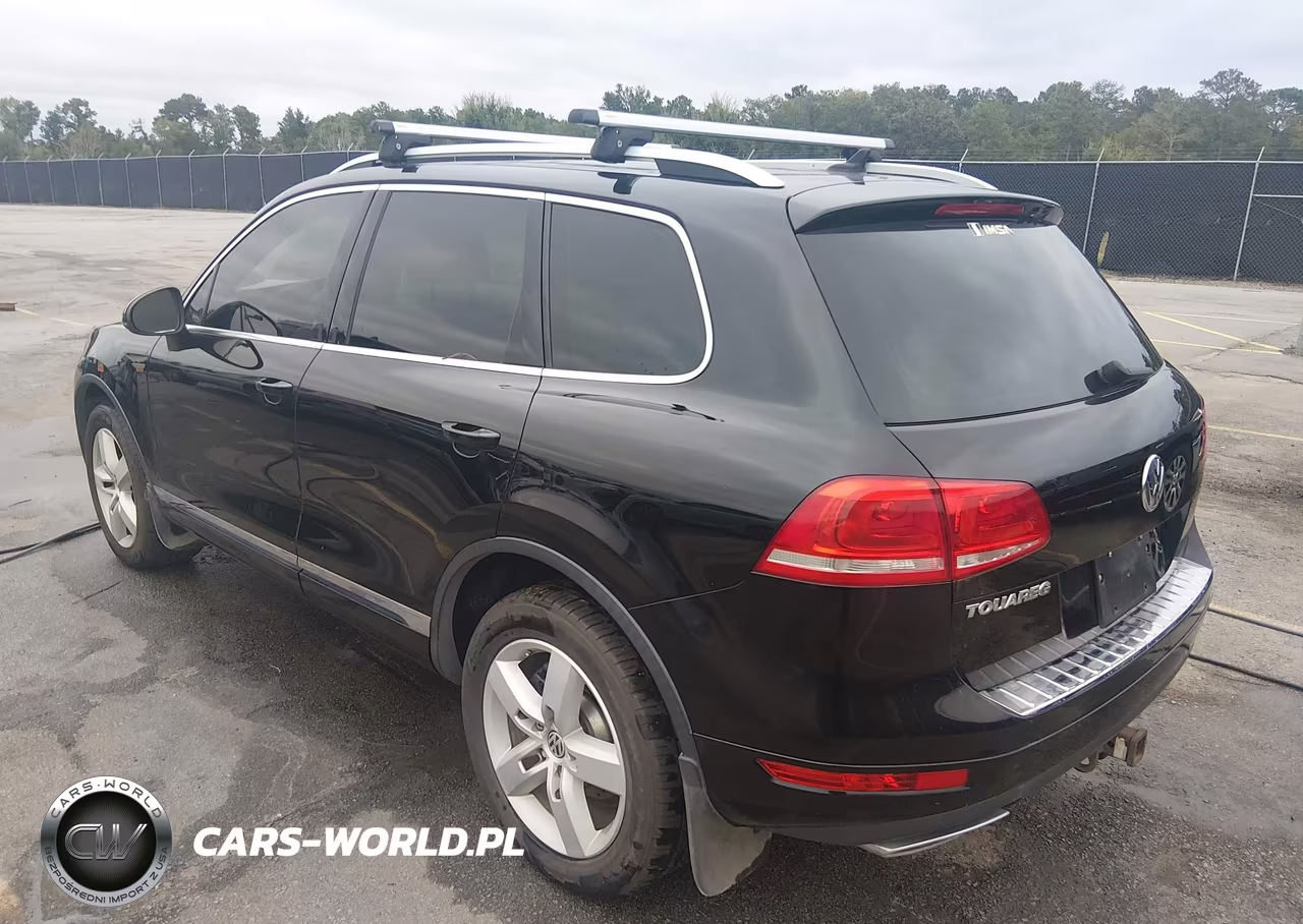 2012 Volkswagen Touareg Tdi Lux VIN:WVGEK9BP0CD011278 - 3