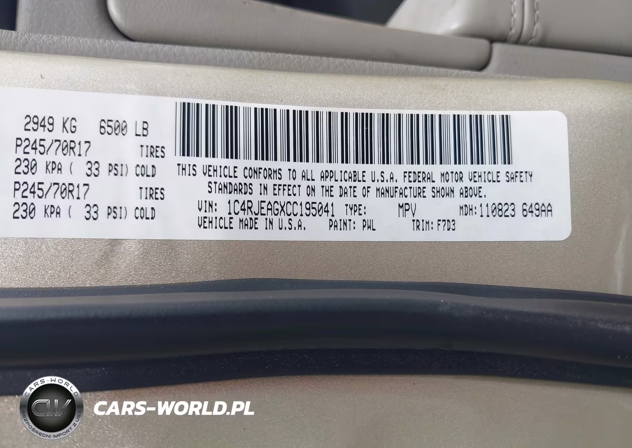 2012 Jeep Grand Cherokee Laredo VIN:1C4RJEAGXCC195041 - 9