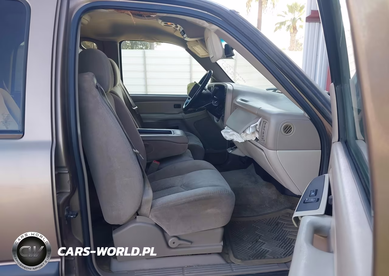 2003 Chevrolet Tahoe Ls VIN:1GNEK13T33R211387 - 5