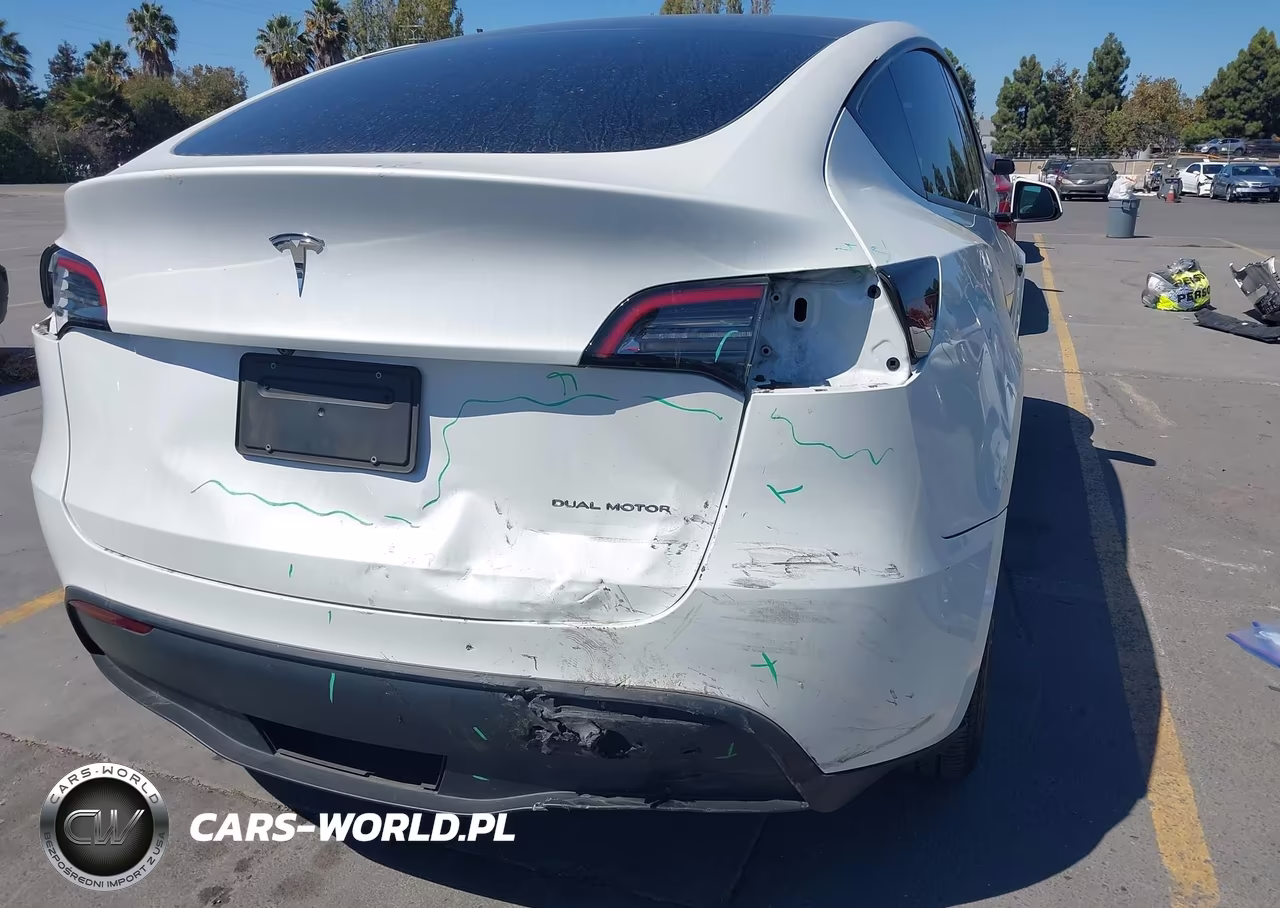 2023 Tesla Model Y Awd-Long Range Dual Motor All-Wheel Drive VIN:7SAYGDEE8PF676155 - 6