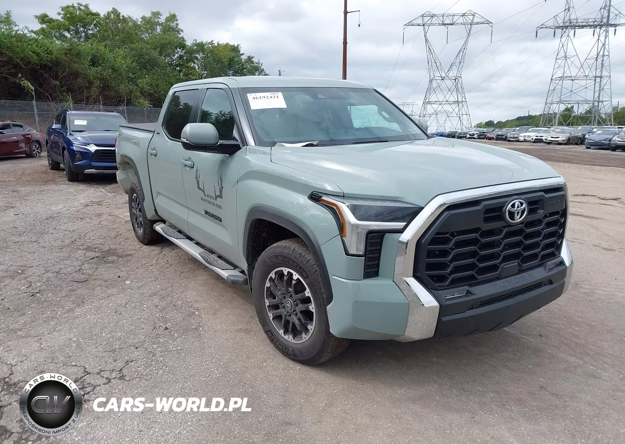 2026 Toyota Tundra Sr5 Crewmax 5.5' Bed – zdjęcie 1 z 17