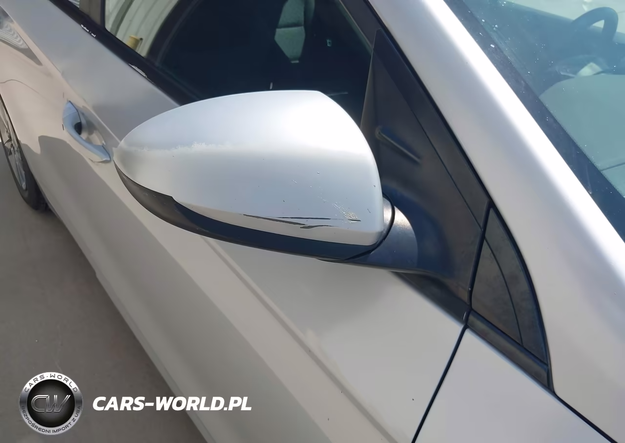 2019 Hyundai Ioniq Hybrid Blue VIN:KMHC65LC7KU161015 - 12