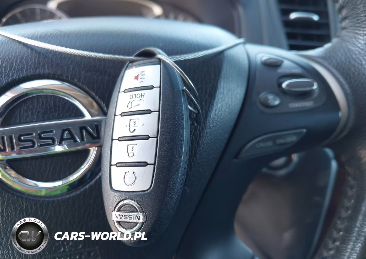 2017 Nissan Pathfinder Platinum VIN:5N1DR2MM8HC669493 - 11
