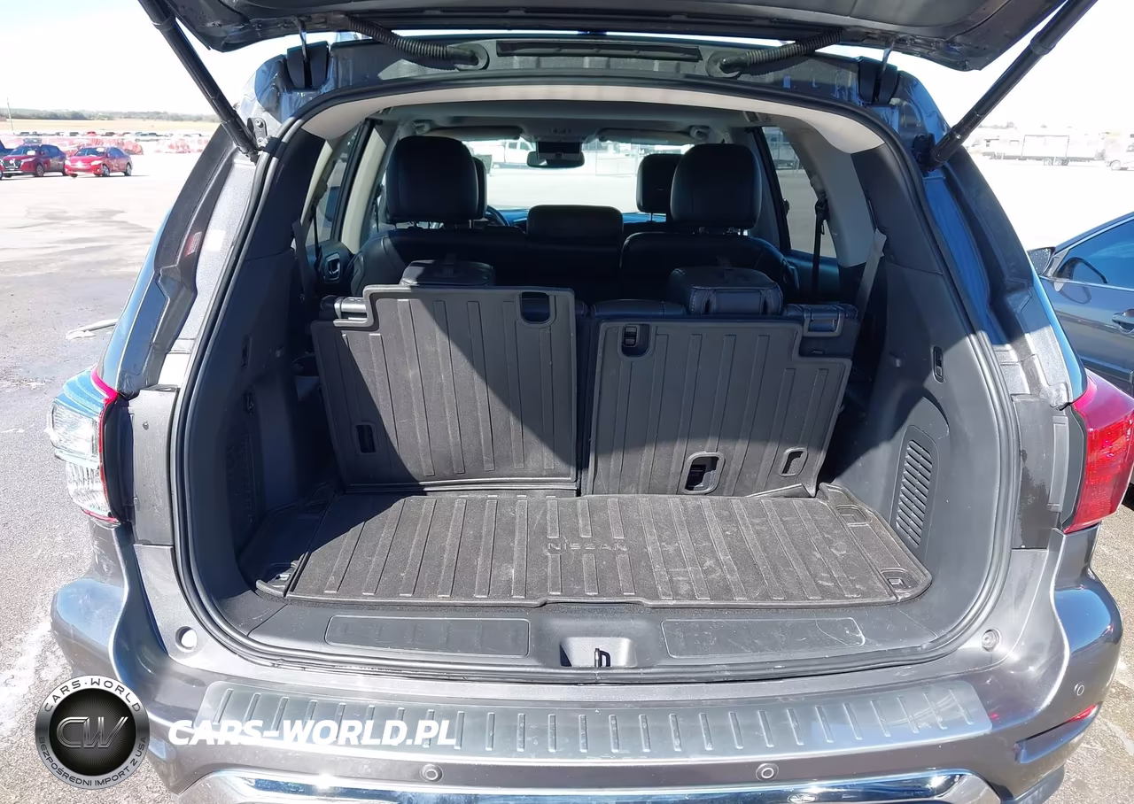 2017 Nissan Pathfinder Platinum VIN:5N1DR2MM8HC669493 - 17