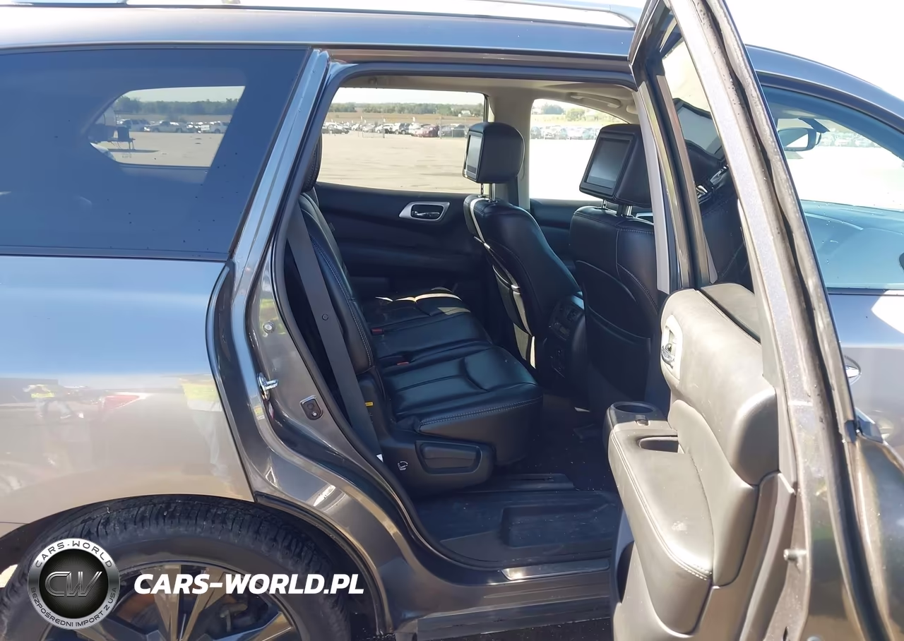2017 Nissan Pathfinder Platinum VIN:5N1DR2MM8HC669493 - 8