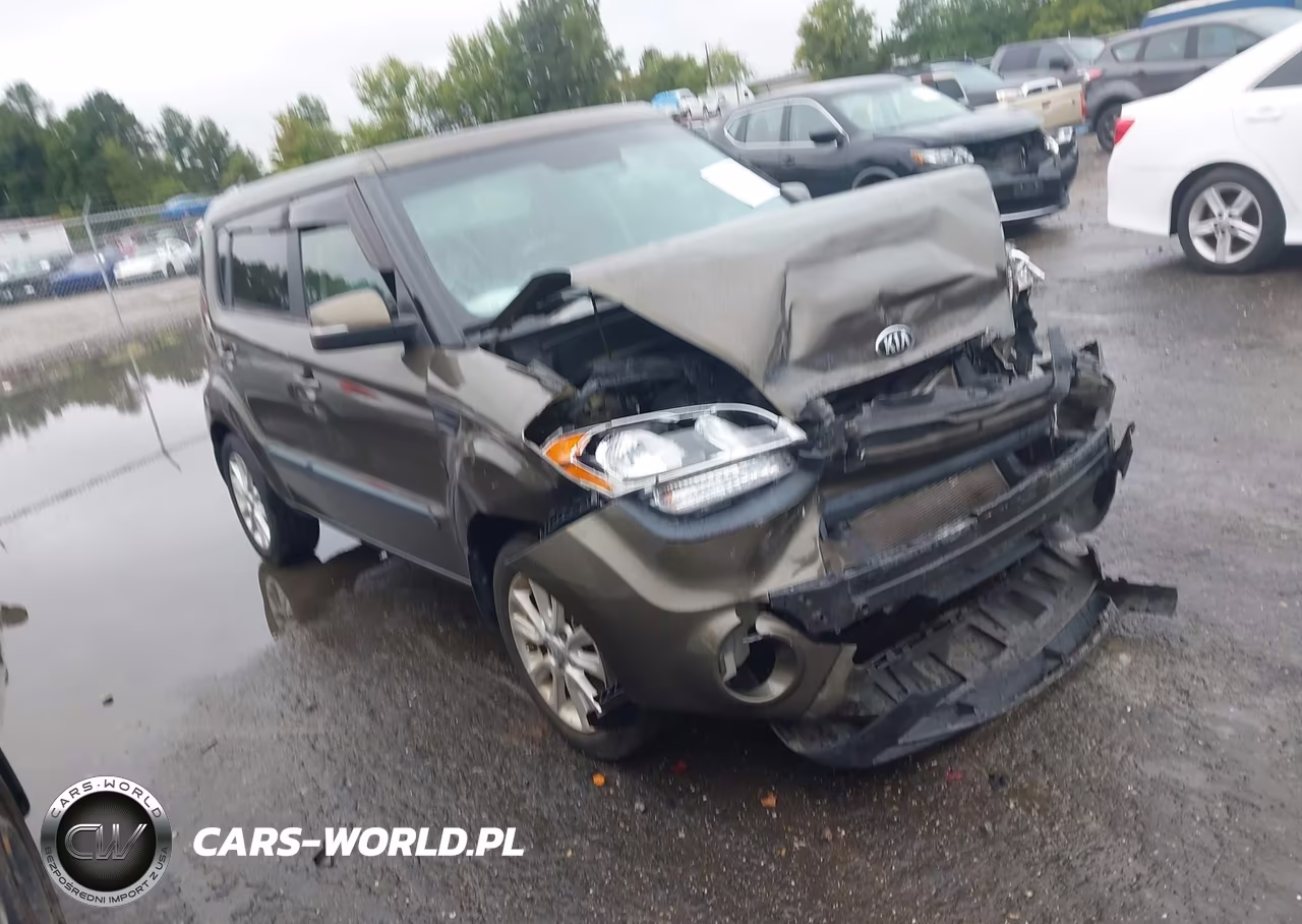 2013 Kia Soul + VIN:KNDJT2A62D7581766 - 1