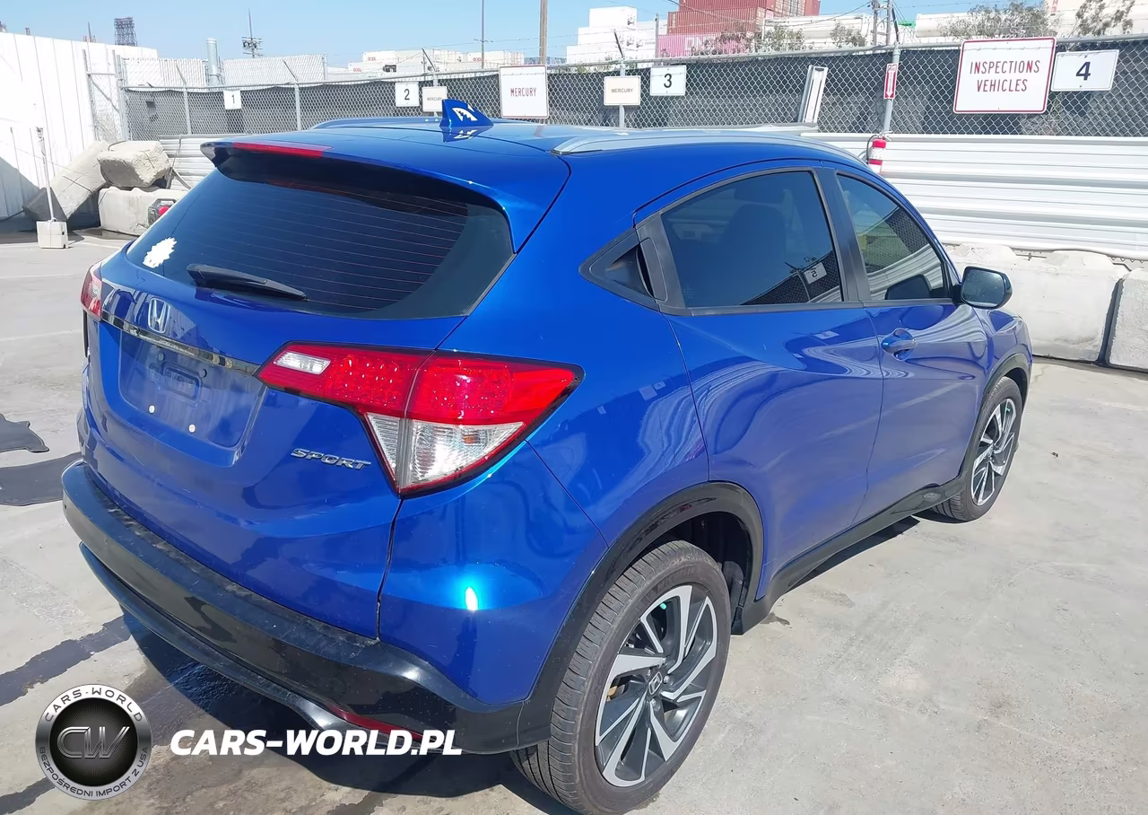 2019 Honda Hr-V Sport VIN:3CZRU5H14KG714261 - 4