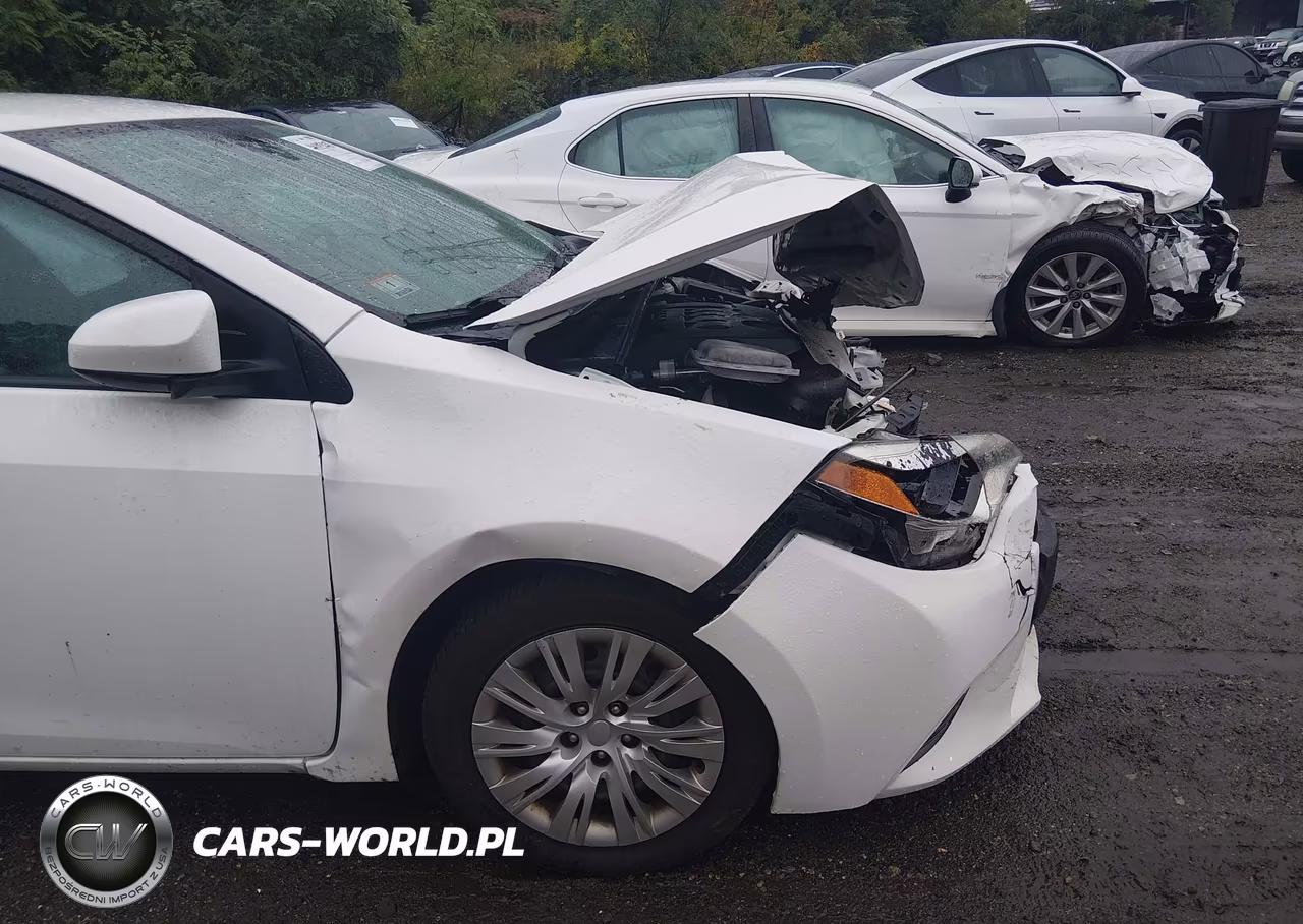 2016 Toyota Corolla Le VIN:2T1BURHEXGC643702 - 18