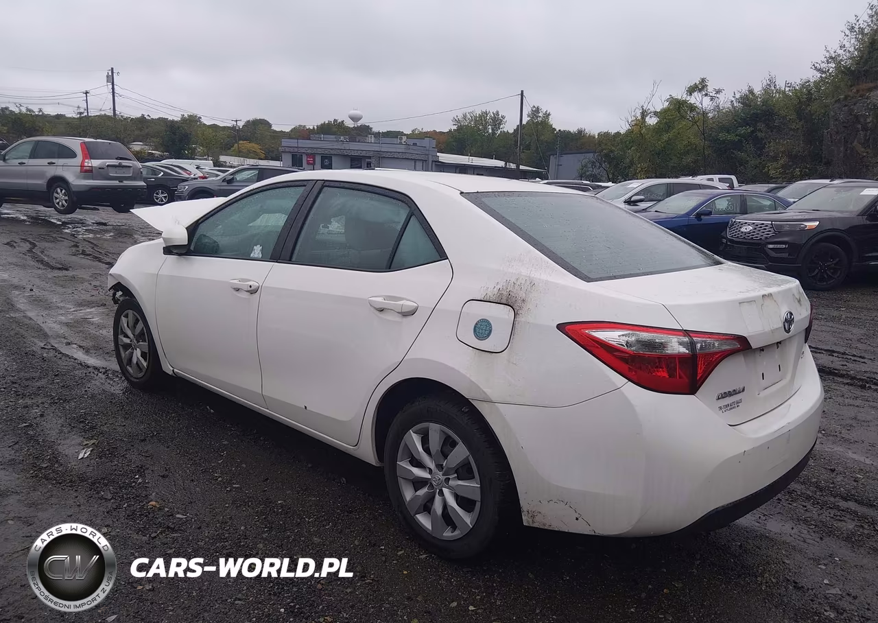 2016 Toyota Corolla Le VIN:2T1BURHEXGC643702 - 3