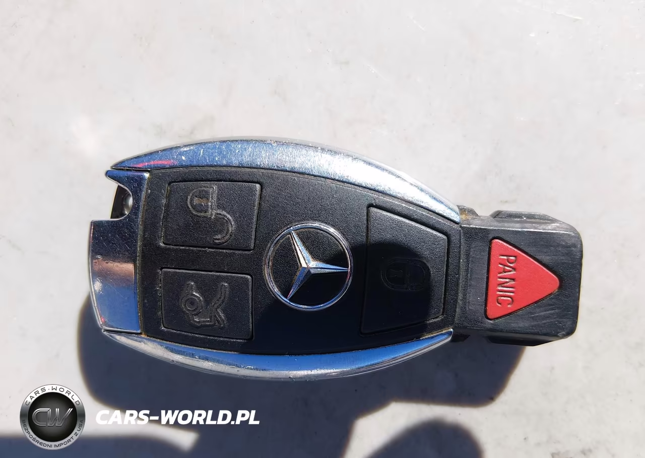 2010 Mercedes-Benz C 300 Luxury 4Matic-Sport 4Matic VIN:WDDGF8BB1AR124341 - 11