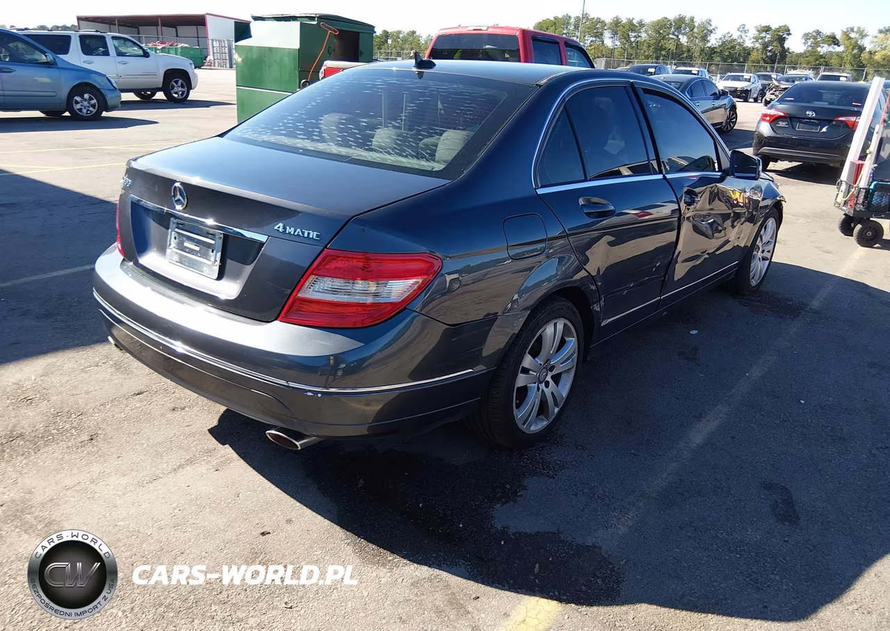 2010 Mercedes-Benz C 300 Luxury 4Matic-Sport 4Matic VIN:WDDGF8BB1AR124341 - 4