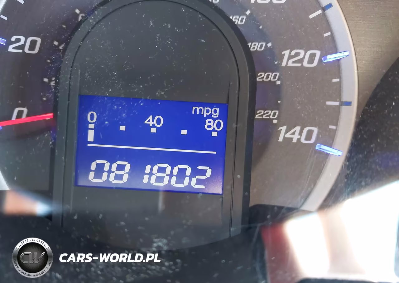 2013 Honda Fit Sport VIN:JHMGE8G5XDC016399 - 15