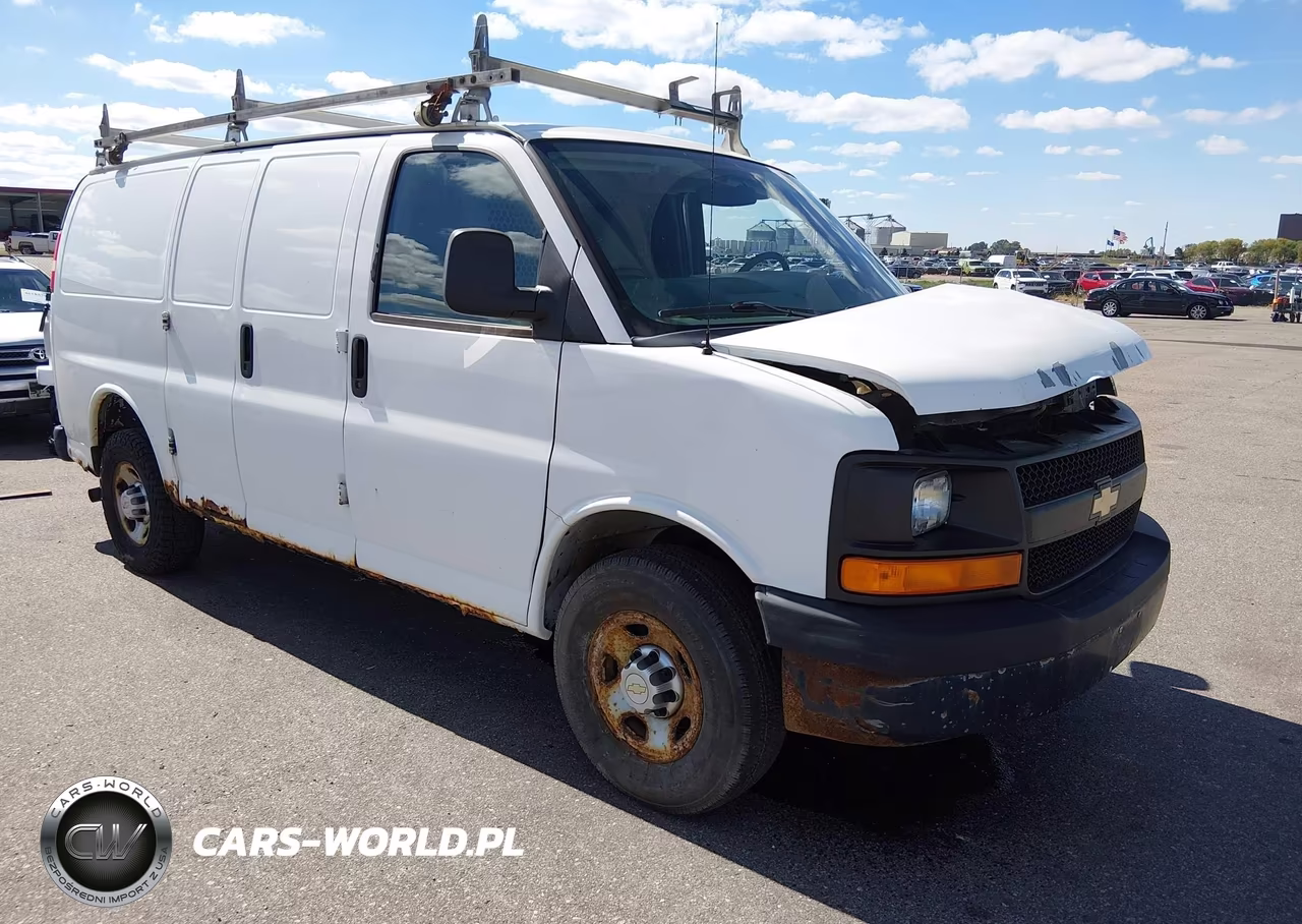 2011 Chevrolet Express 2500 Work Van VIN:1GCWGFFA9B1129764 - 1