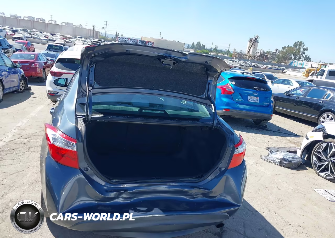 2016 Toyota Corolla Le Plus VIN:5YFBURHE9GP515659 - 16