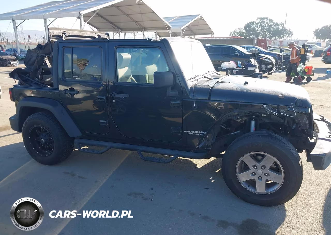 2010 Jeep Wrangler Unlimited Sport VIN:1J4BB3H12AL201121 - 13