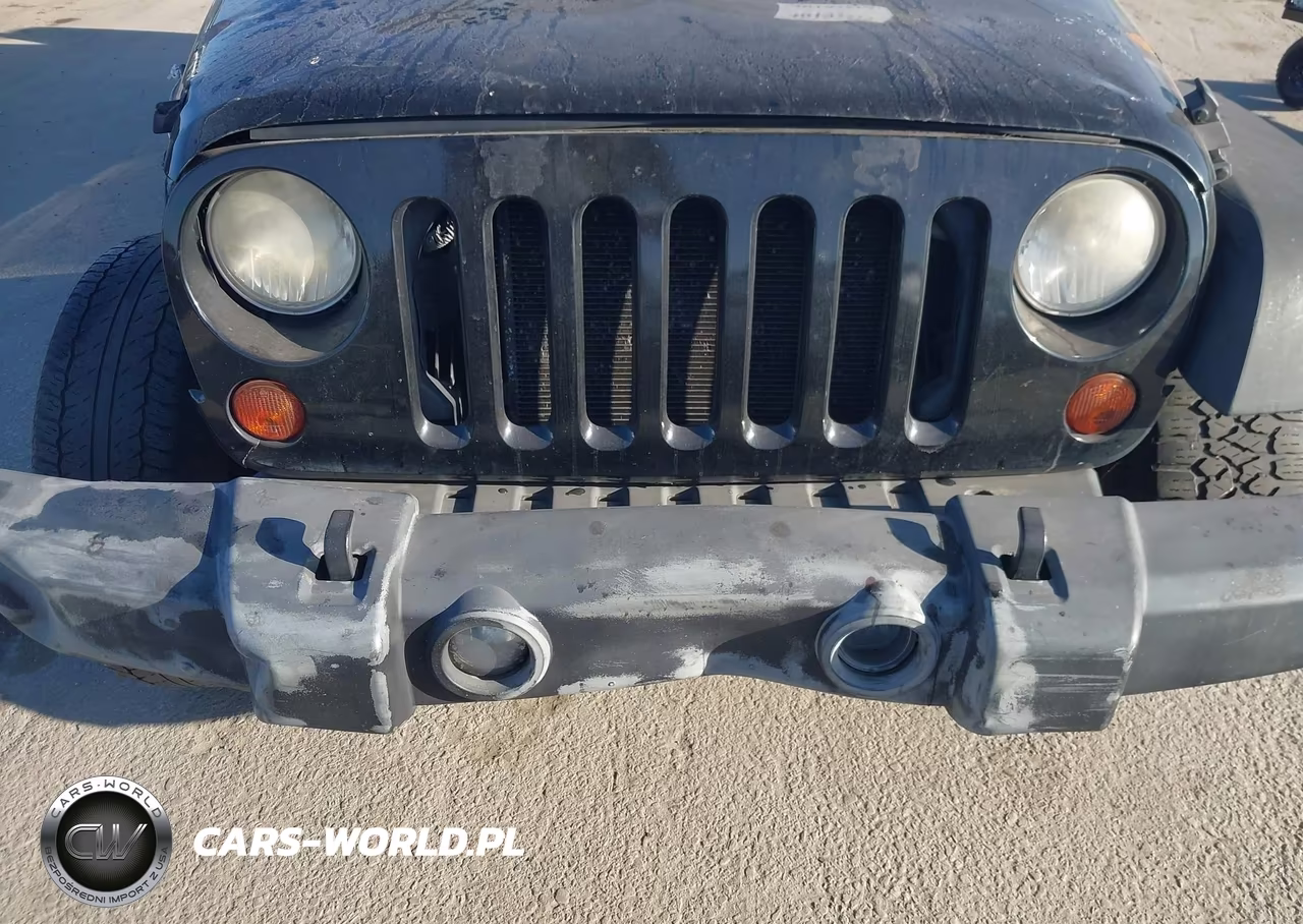 2010 Jeep Wrangler Unlimited Sport VIN:1J4BB3H12AL201121 - 17