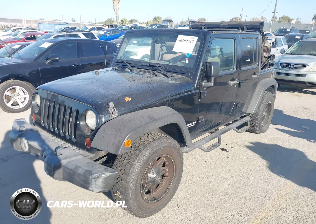 2010 Jeep Wrangler Unlimited Sport VIN:1J4BB3H12AL201121 - 2