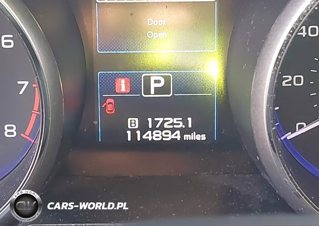 2018 Subaru Outback 2.5I Premium VIN:4S4BSACC4J3355716 - 15