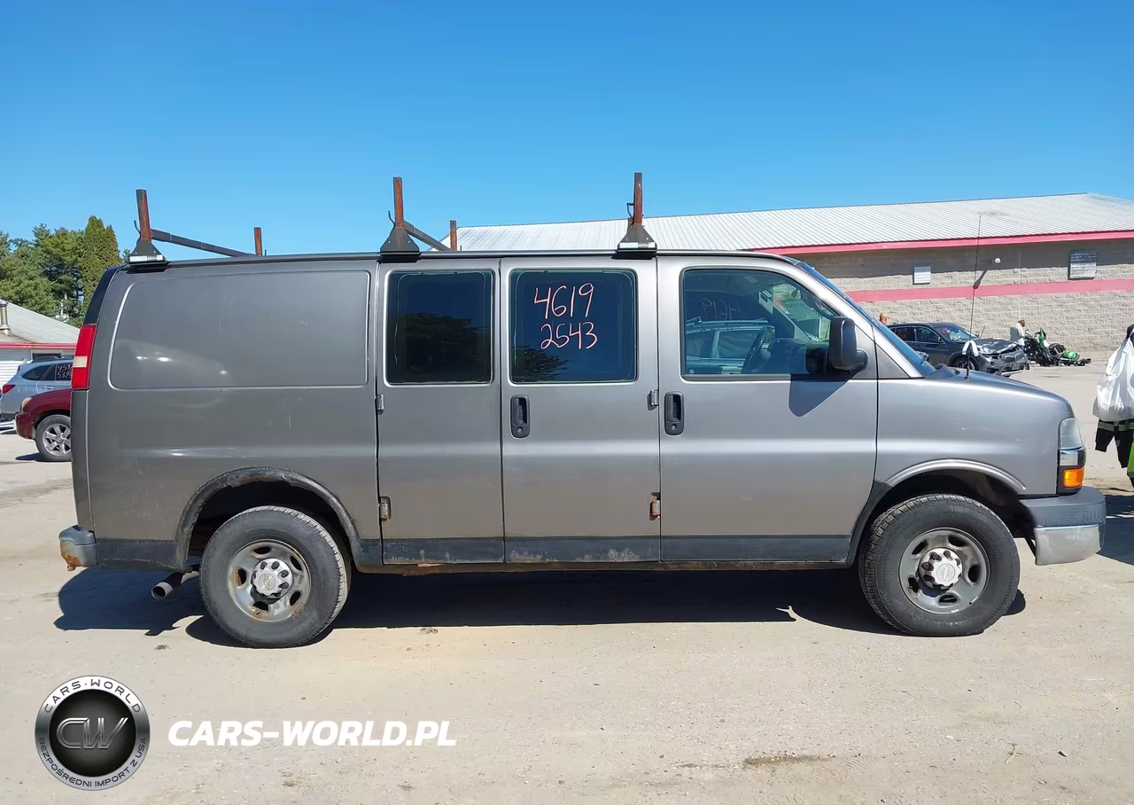 2008 Chevrolet Express Work Van VIN:1GCGG25C081137907 - 14
