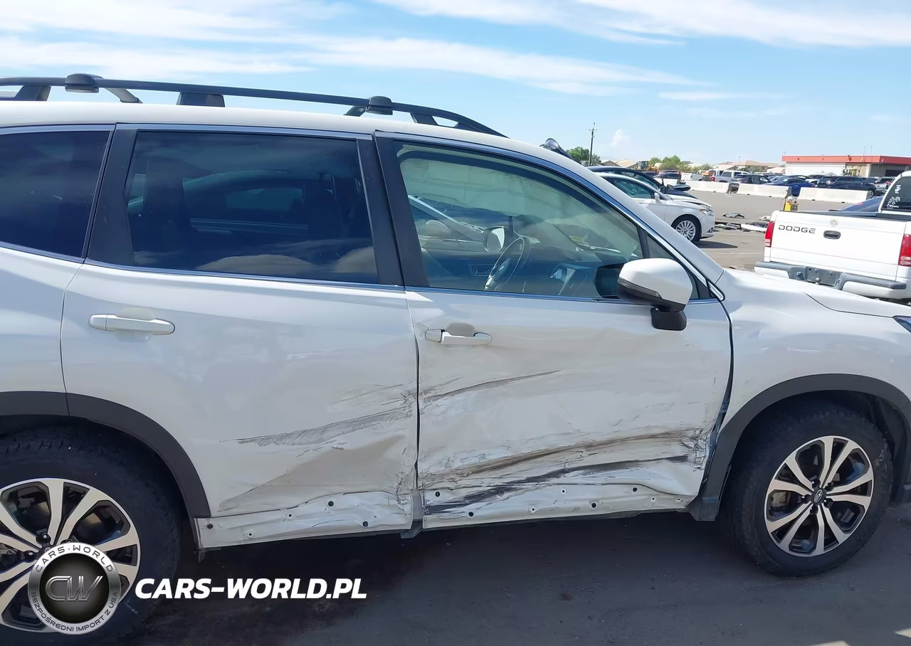 2022 Subaru Forester Limited VIN:JF2SKANC3NH461277 - 6