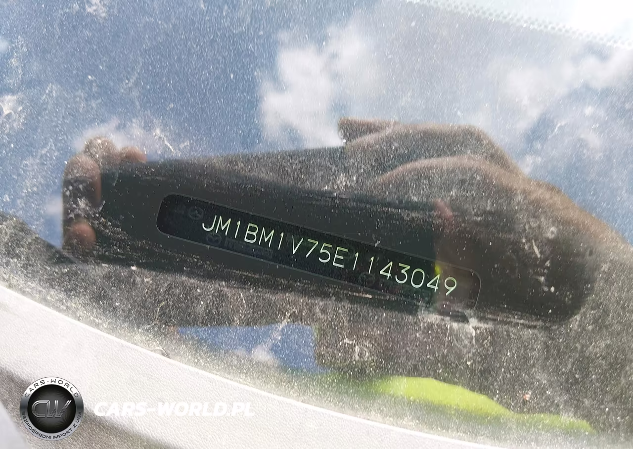 2014 Mazda Mazda3 I Touring VIN:JM1BM1V75E1143049 - 13
