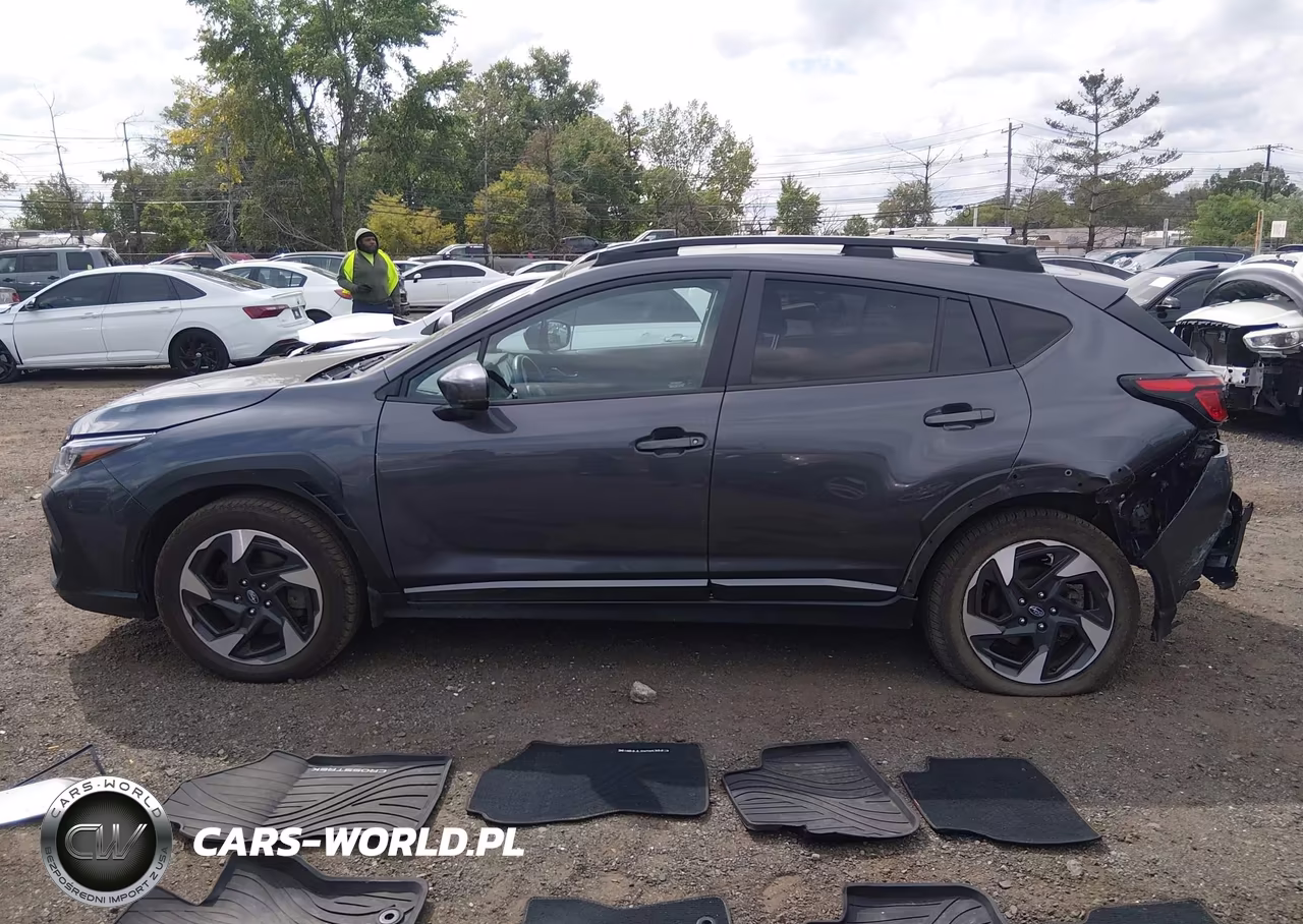 2024 Subaru Crosstrek Limited VIN:4S4GUHM65R3745110 - 14
