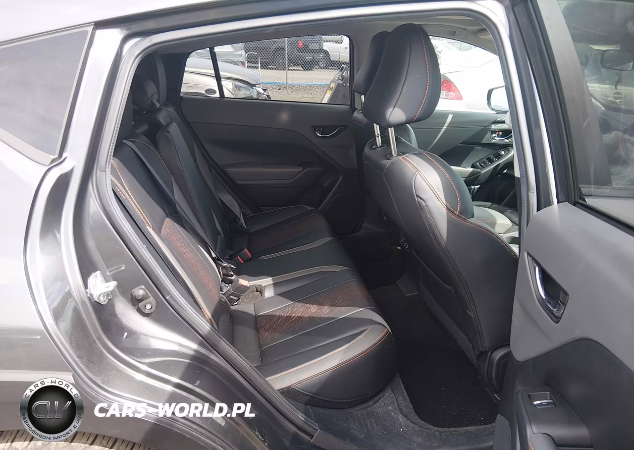 2024 Subaru Crosstrek Limited VIN:4S4GUHM65R3745110 - 8