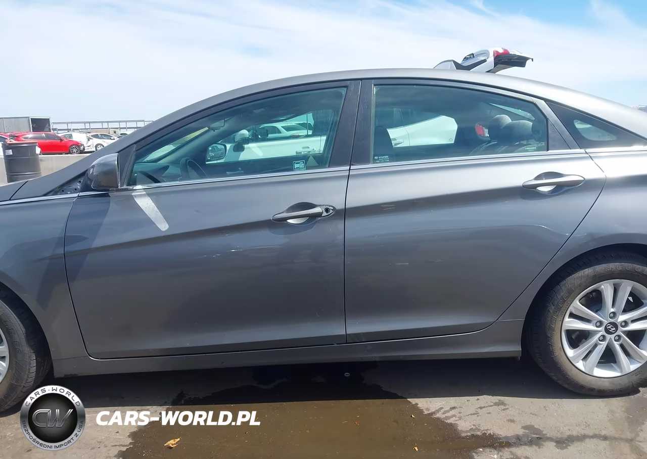 2013 Hyundai Sonata Gls VIN:5NPEB4AC9DH661020 - 13
