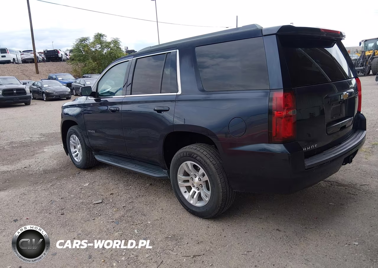 2018 Chevrolet Tahoe Ls VIN:1GNSKAECXJR138905 - 3