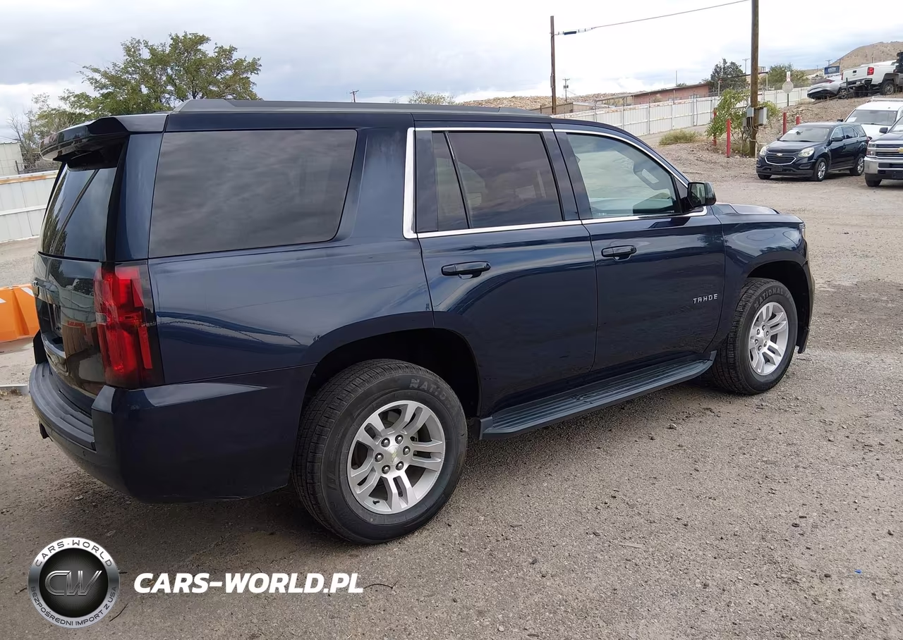 2018 Chevrolet Tahoe Ls VIN:1GNSKAECXJR138905 - 4