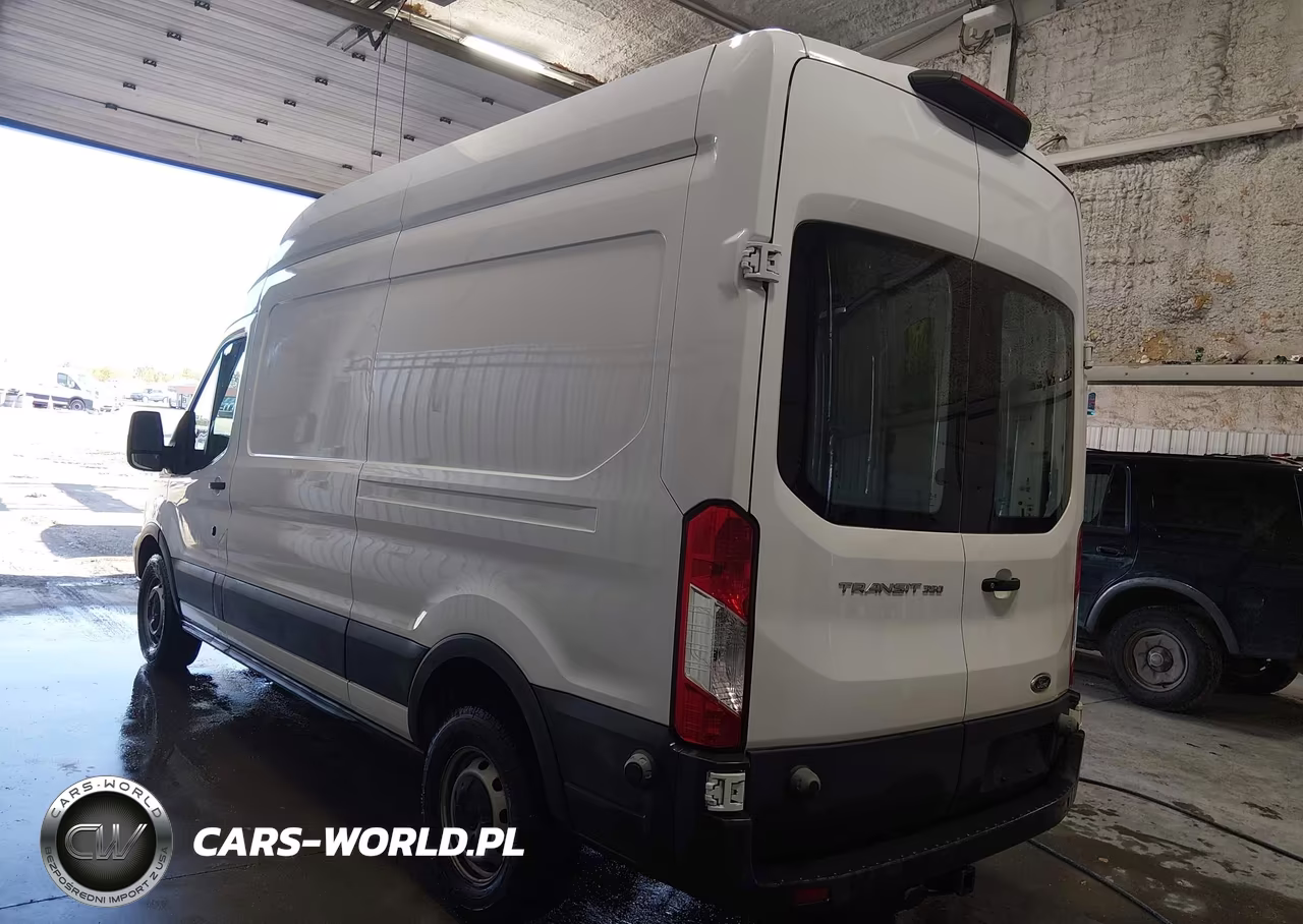 2018 Ford Transit-350 VIN:1FTBW2XM8JKB07248 - 3