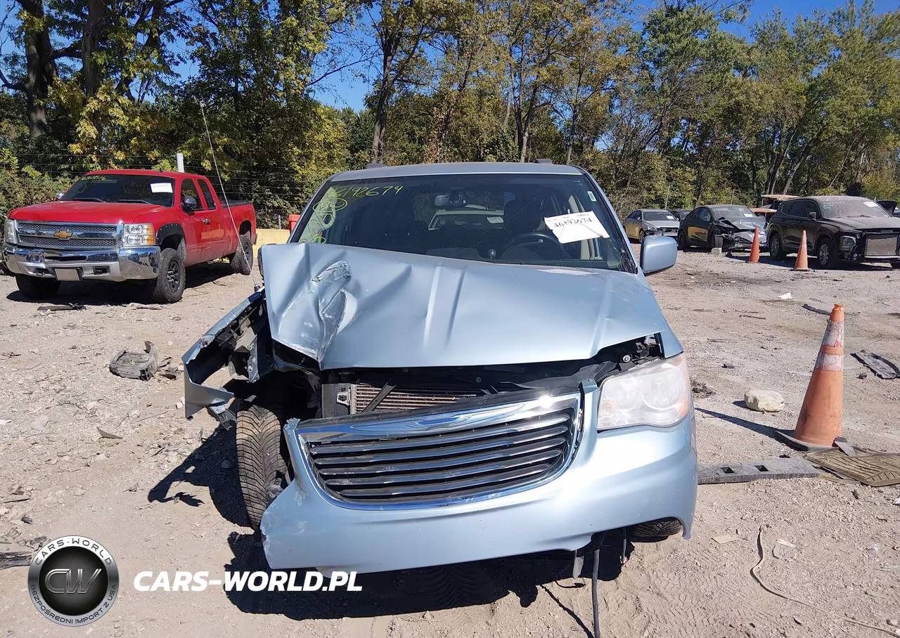 2013 Chrysler Town & Country Touring VIN:2C4RC1BG8DR670017 - 13