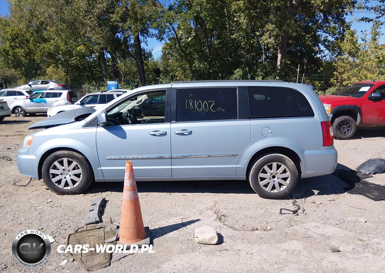 2013 Chrysler Town & Country Touring VIN:2C4RC1BG8DR670017 - 15