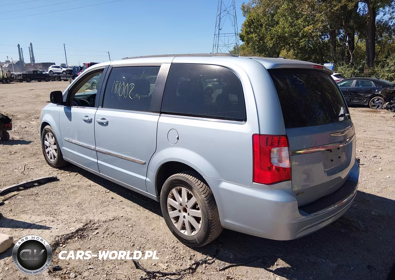 2013 Chrysler Town & Country Touring VIN:2C4RC1BG8DR670017 - 3
