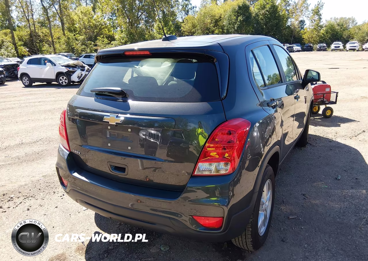 2020 Chevrolet Trax Fwd Ls VIN:3GNCJKSB4LL142225 - 4