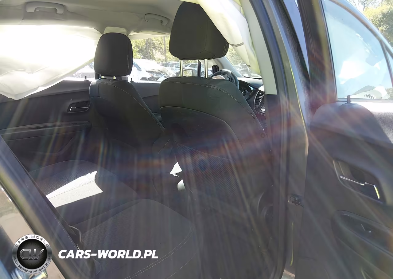 2020 Chevrolet Trax Fwd Ls VIN:3GNCJKSB4LL142225 - 8