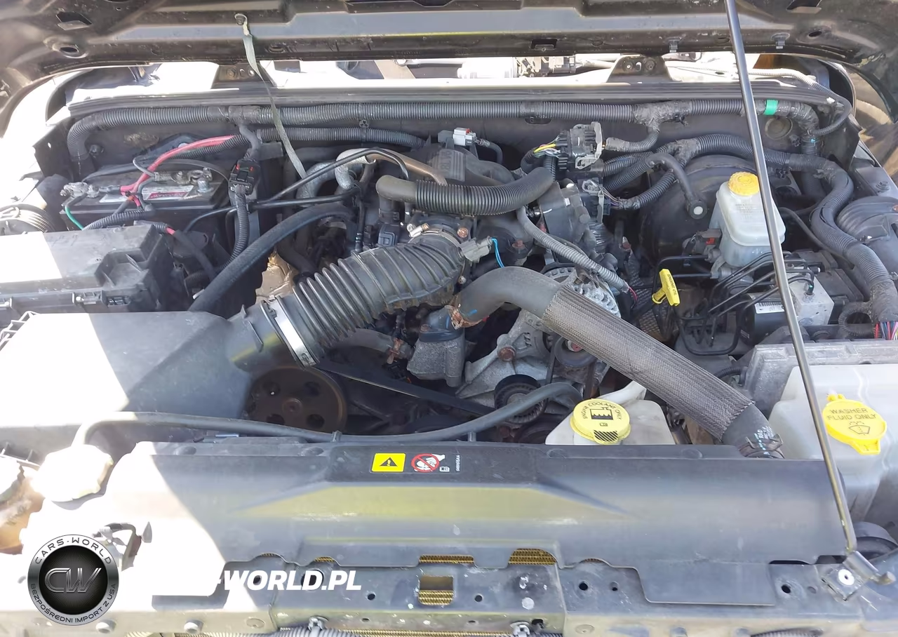 2010 Jeep Wrangler Sport VIN:1J4AA2D17AL165179 - 10