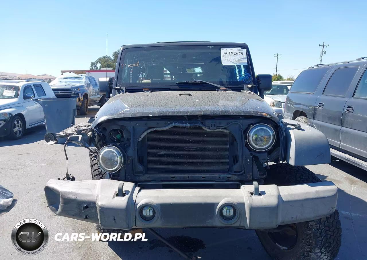 2010 Jeep Wrangler Sport VIN:1J4AA2D17AL165179 - 12