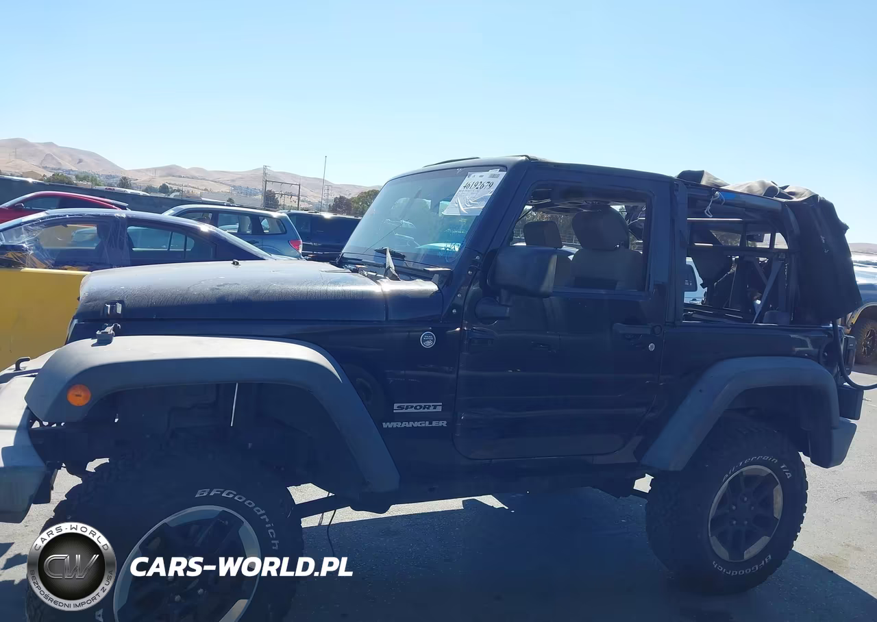 2010 Jeep Wrangler Sport VIN:1J4AA2D17AL165179 - 14