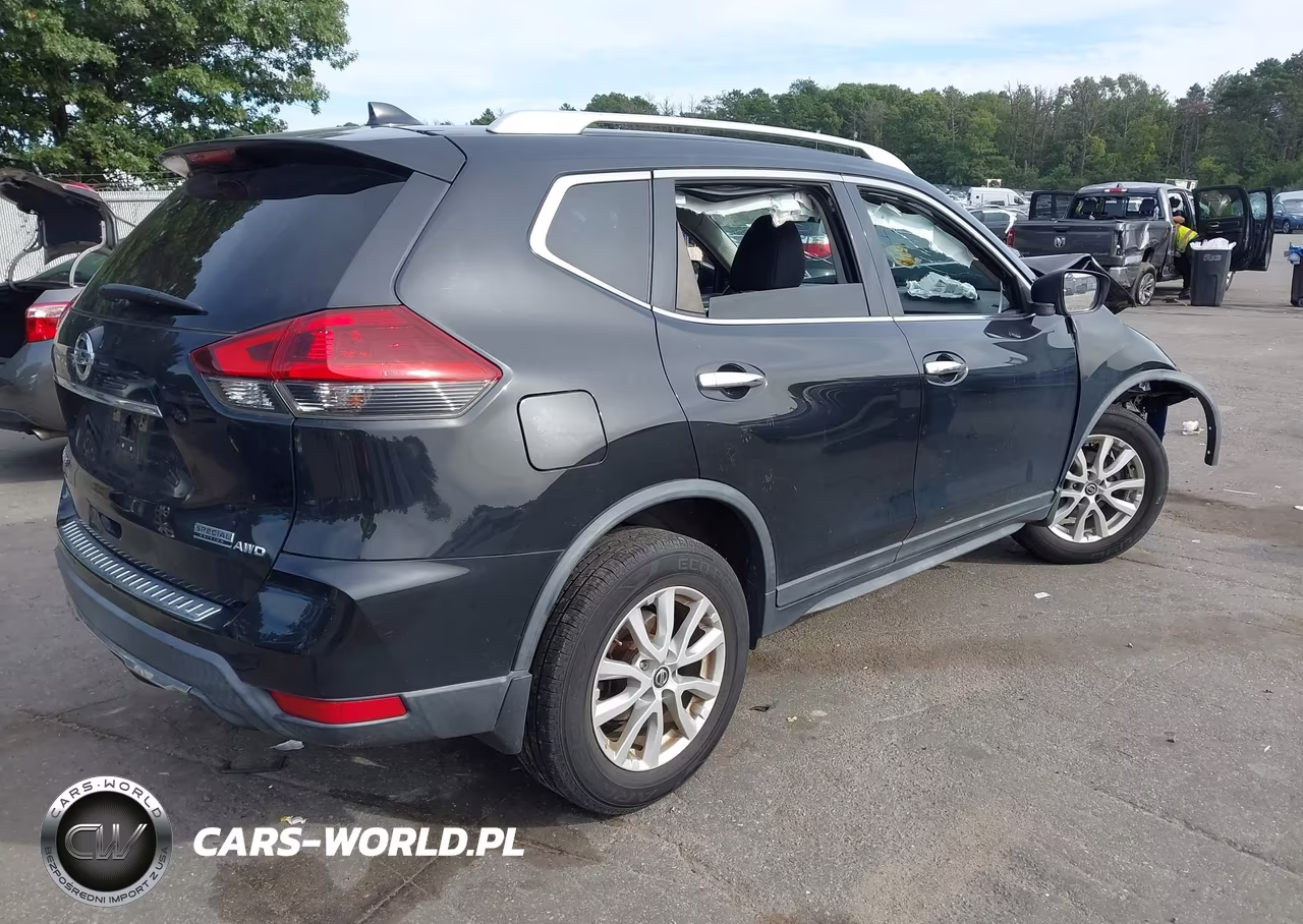2019 Nissan Rogue S VIN:KNMAT2MV4KP558926 - 4