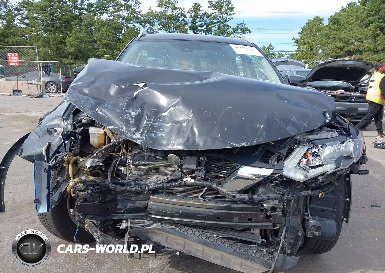 2019 Nissan Rogue S VIN:KNMAT2MV4KP558926 - 6
