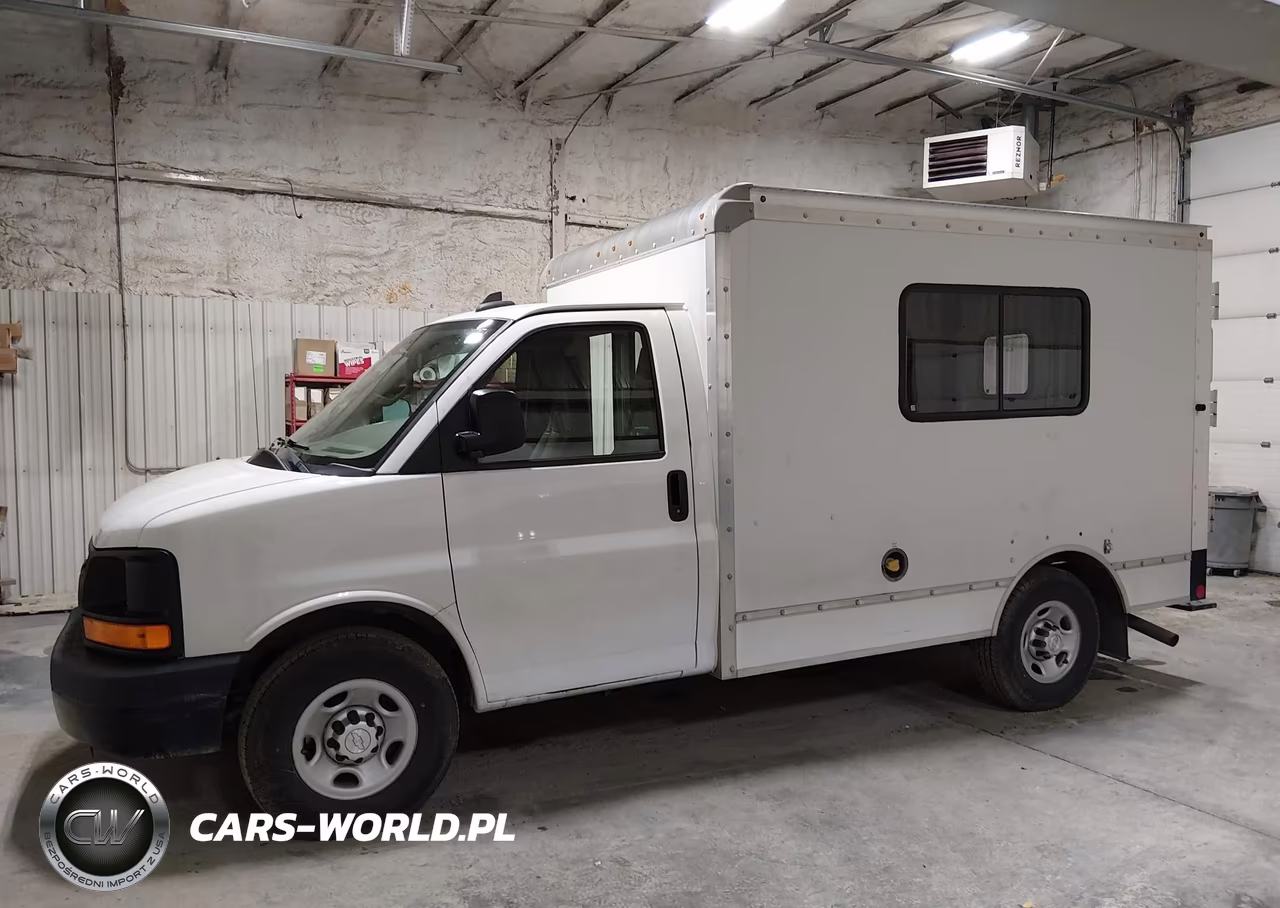 2016 Chevrolet Express Cutaway 3500 VIN:1GB0GRFGXG1274206 - 14