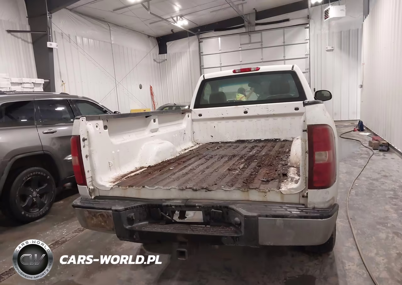2008 Chevrolet Silverado 1500 Work Truck VIN:1GCEC14X88Z294846 - 16