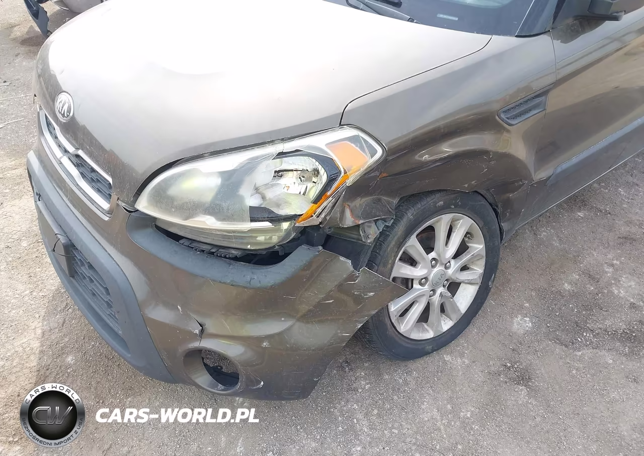 2013 Kia Soul + VIN:KNDJT2A62D7484258 - 6