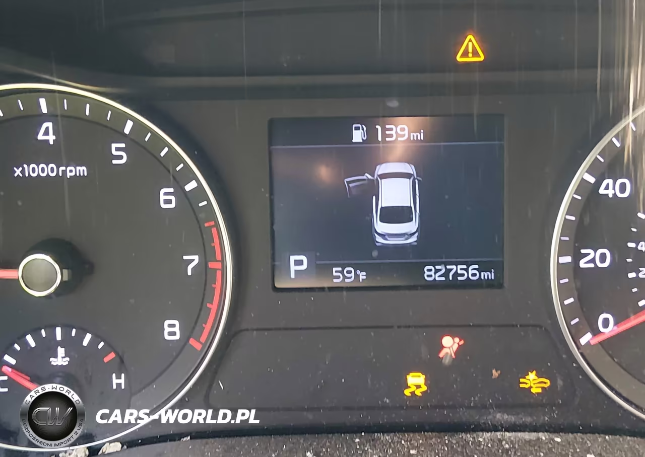 2019 Kia Forte Lxs VIN:3KPF24AD3KE125081 - 15