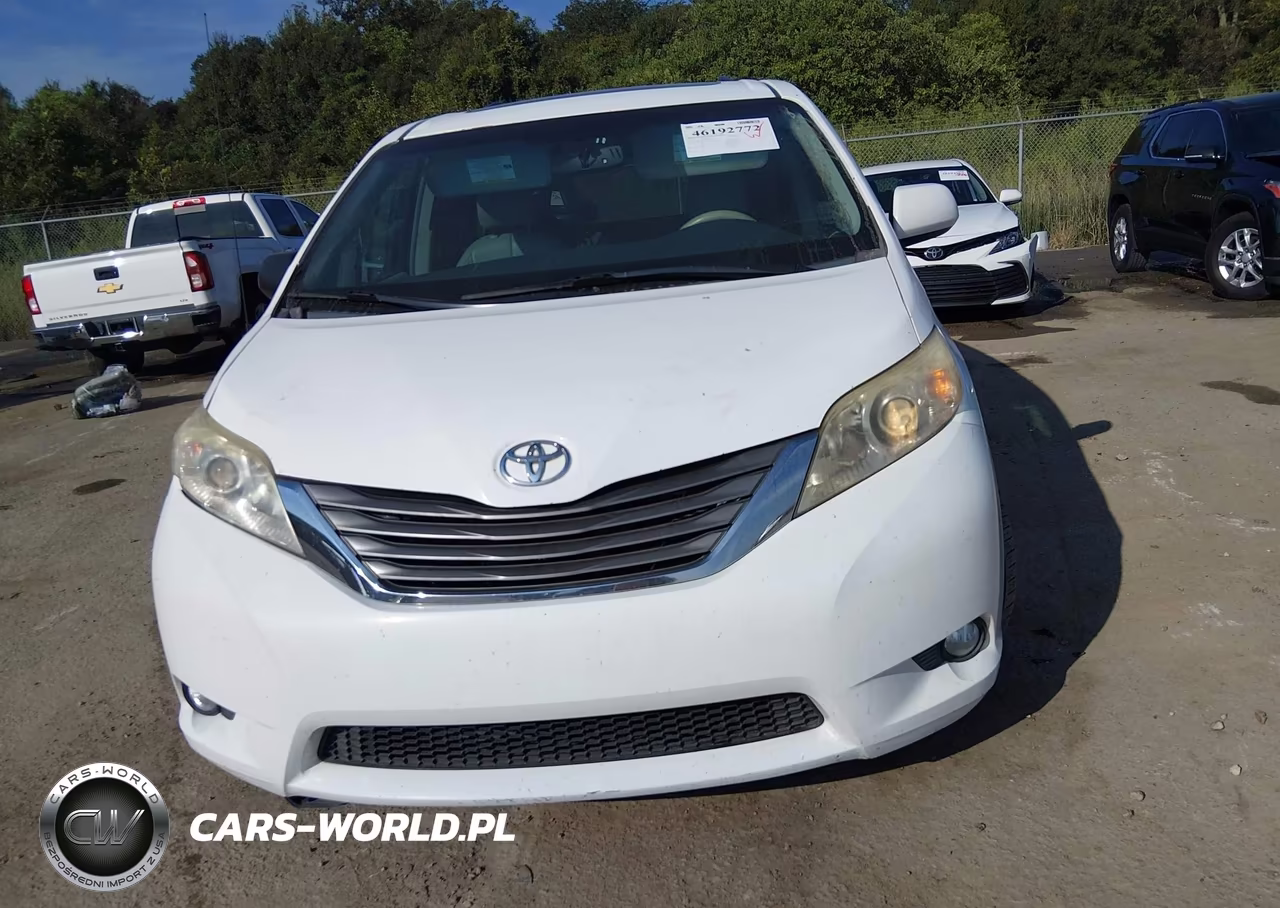 2011 Toyota Sienna Xle V6 VIN:5TDYK3DCXBS077476 - 12