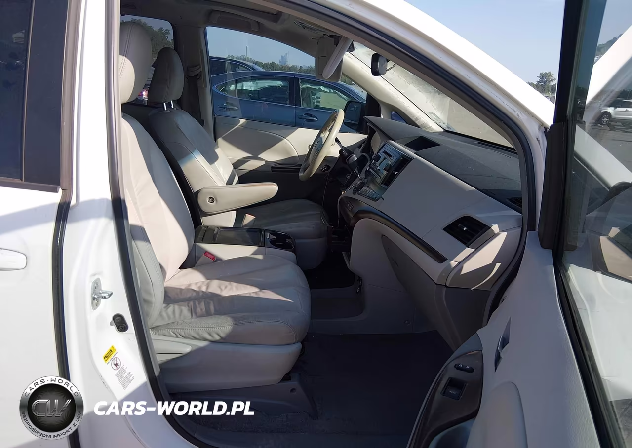 2011 Toyota Sienna Xle V6 VIN:5TDYK3DCXBS077476 - 5