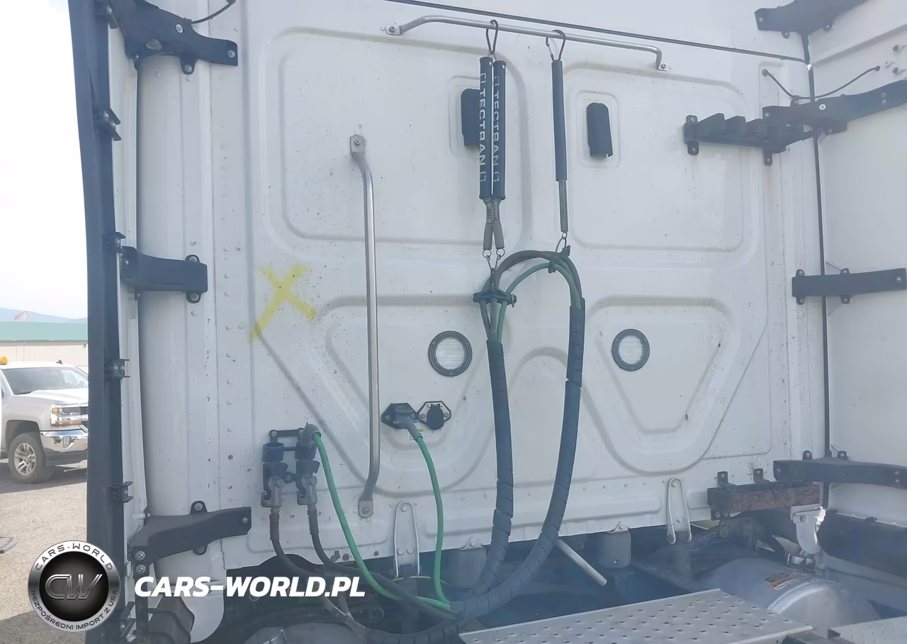 2023 Freightliner New Cascadia 126 VIN:1FUJHHDR6PLNV7839 - 14