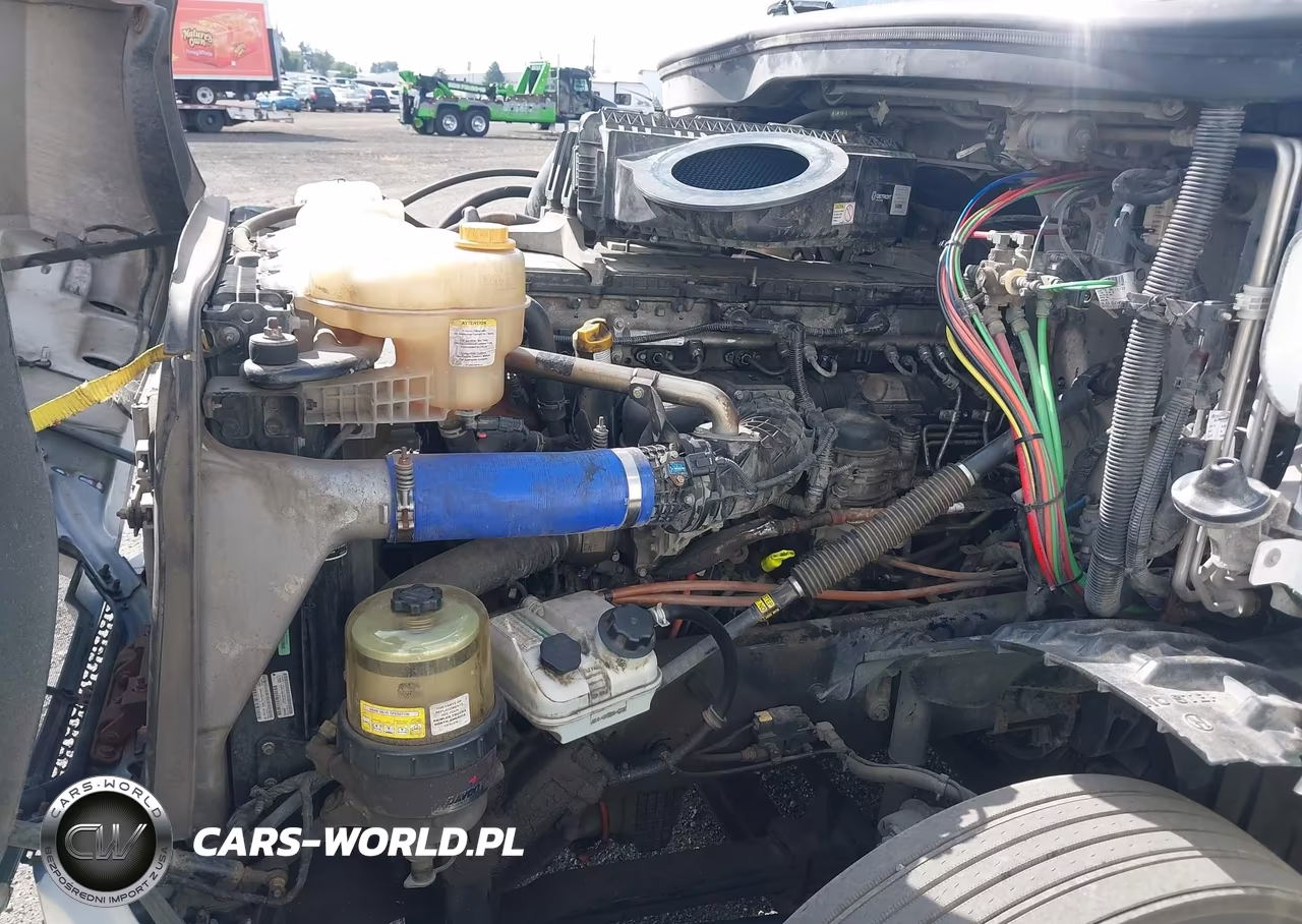 2023 Freightliner New Cascadia 126 VIN:1FUJHHDR6PLNV7839 - 9